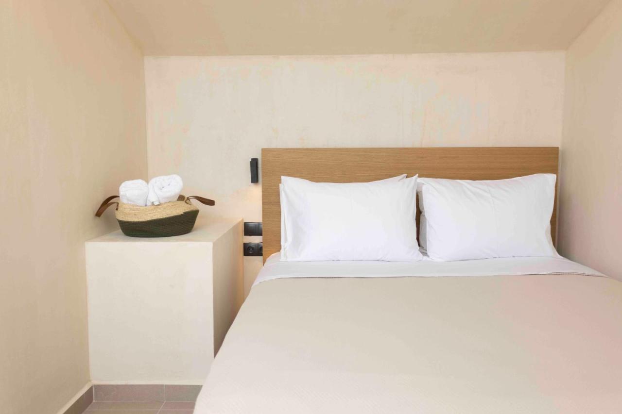Pnoes Luxury Suites Palioúri Eksteriør bilde